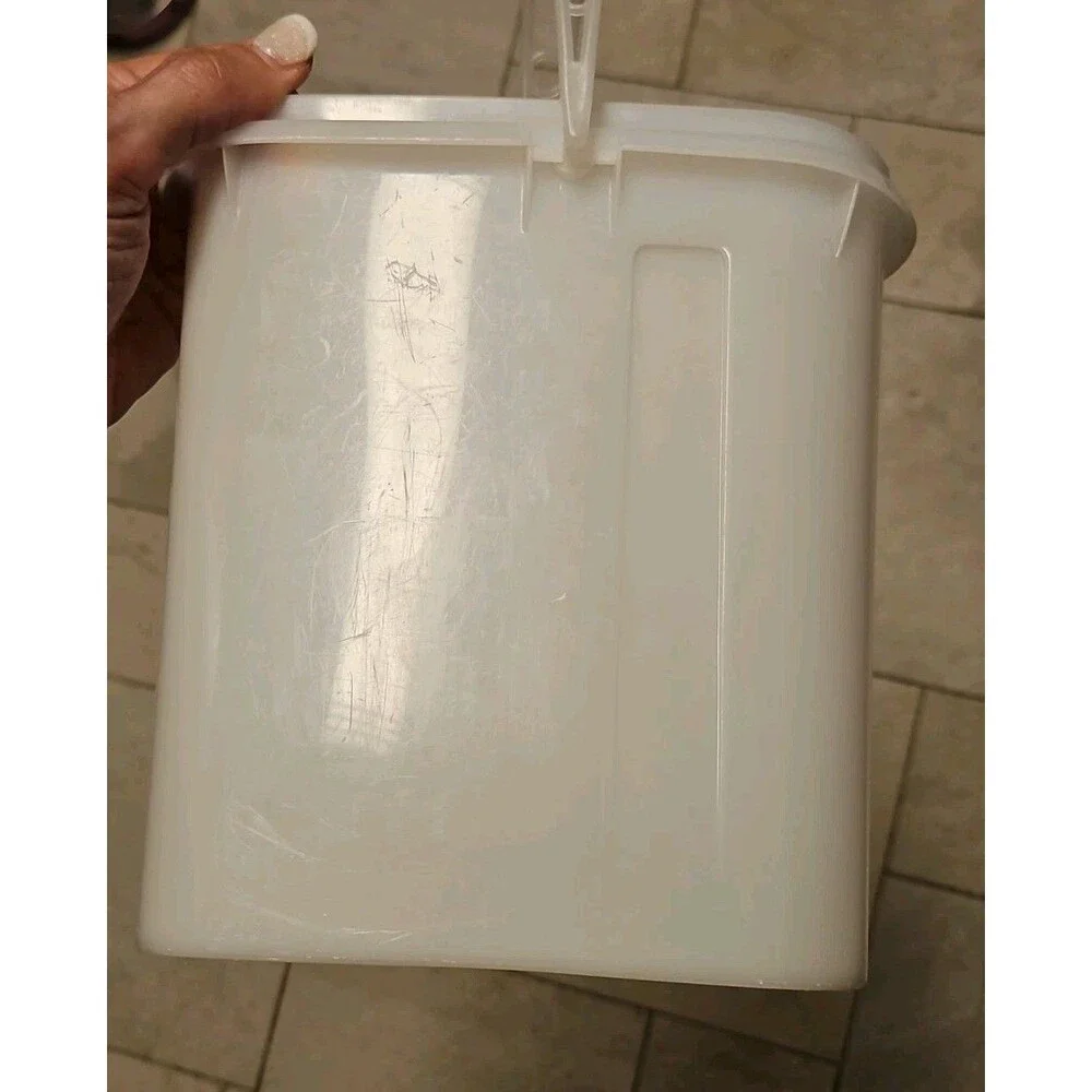 Vintage Tupperware Sheer #587 Pour And Store With Handle No Lid Replacement